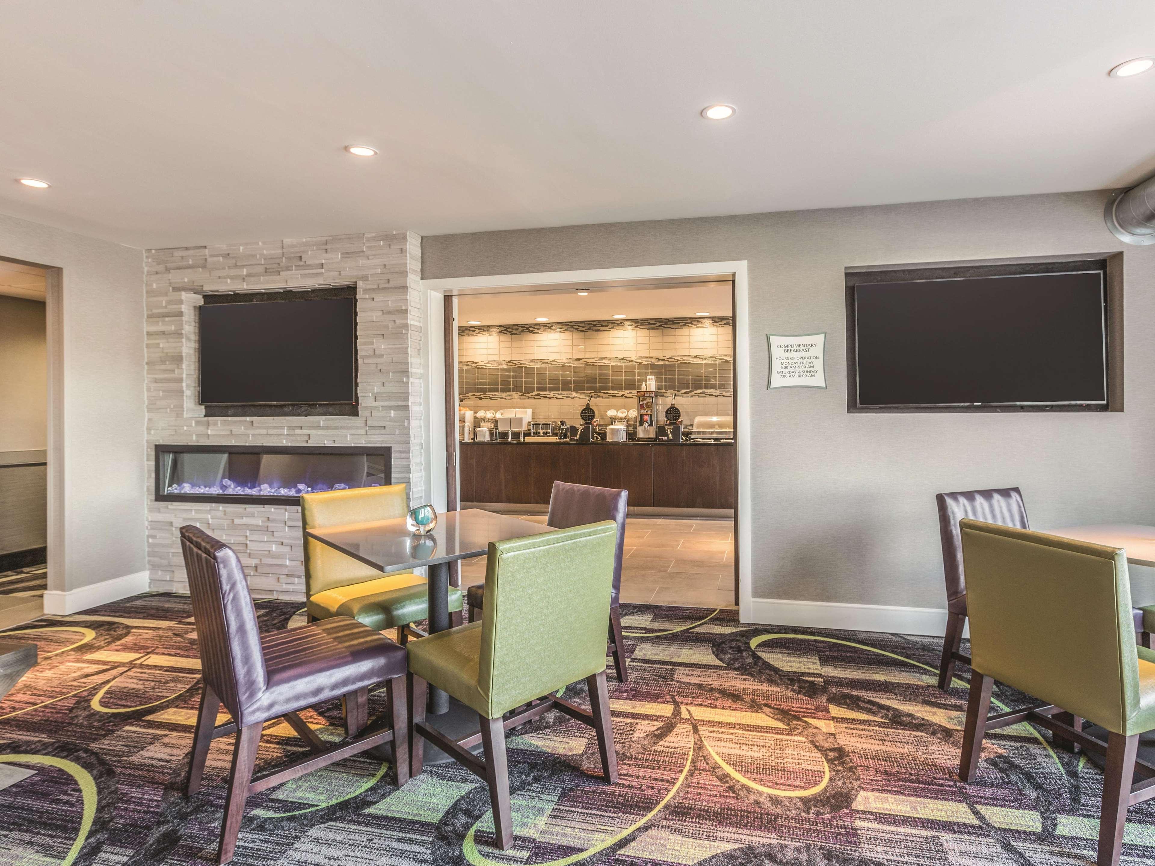 Hotel La Quinta By Wyndham Midtown - Buckhead Atlanta